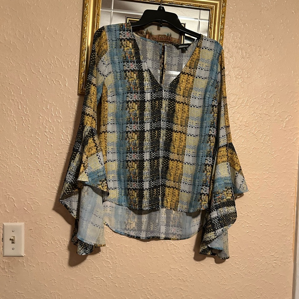 Top size M
